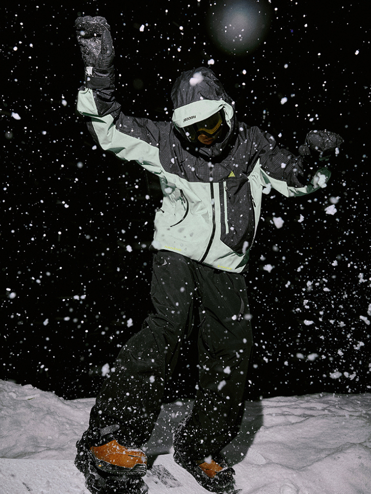 Waterproof & Cotton Color-blocked Ski Jacket- Women's | NANEND