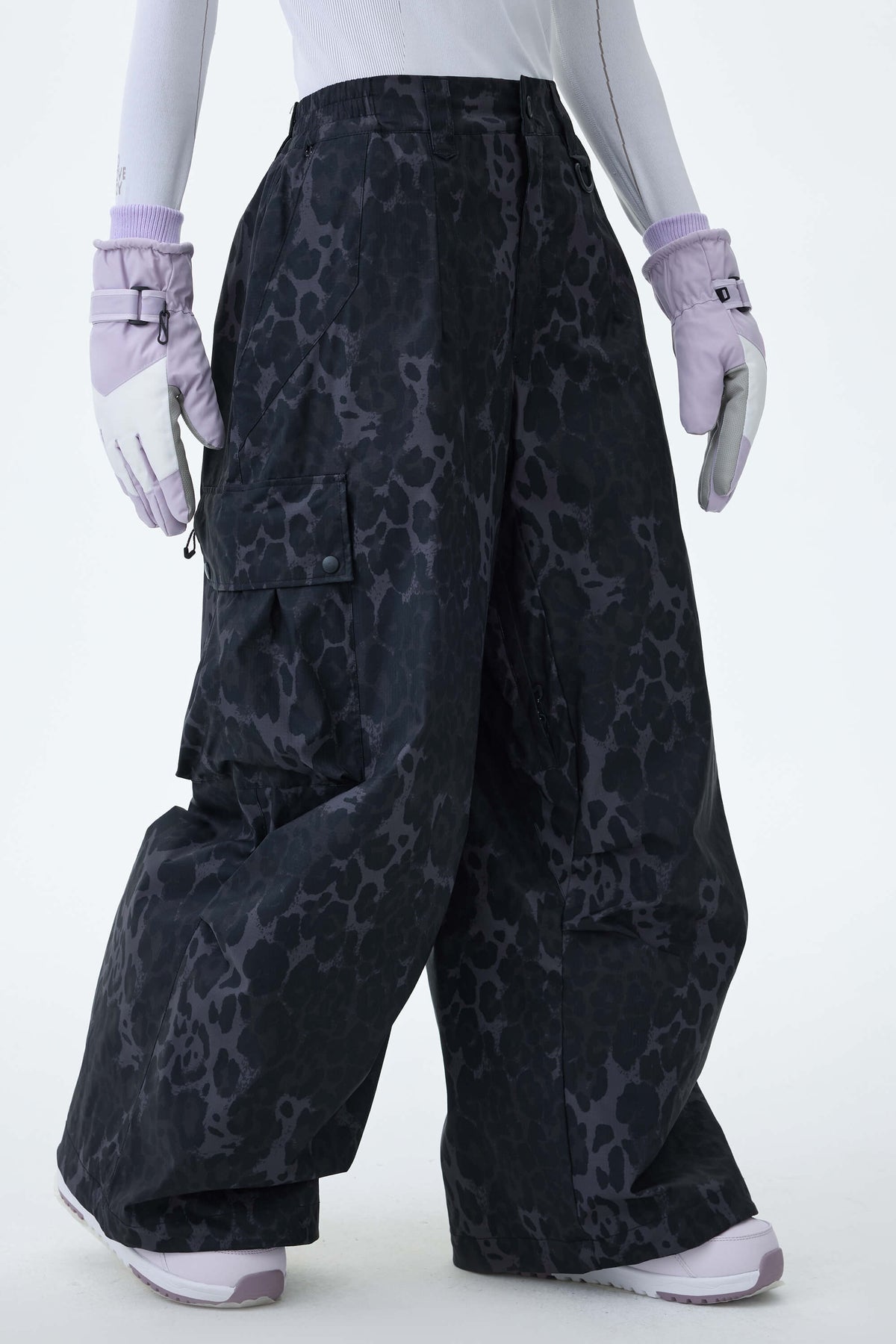 20K Baggy Loose Fit Cargo Snowboard Pants - Unisex | Gsou Snow