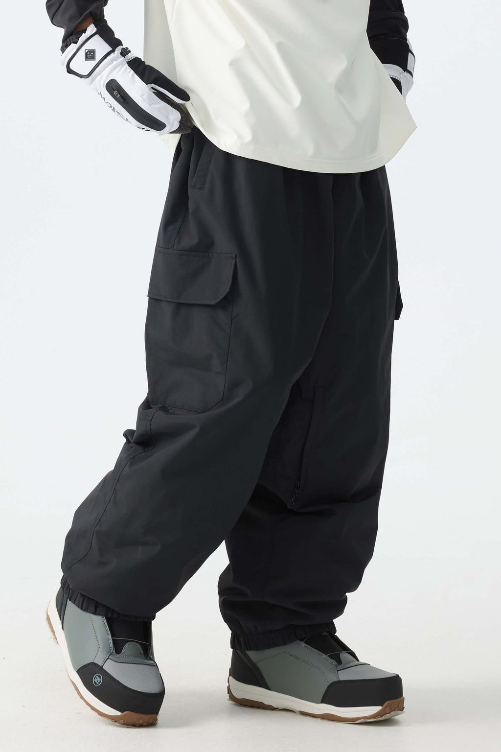 Sleek Sport Utility Hidden Cargo Pockets Baggy Snow Pants – Unisex | Gsou Snow