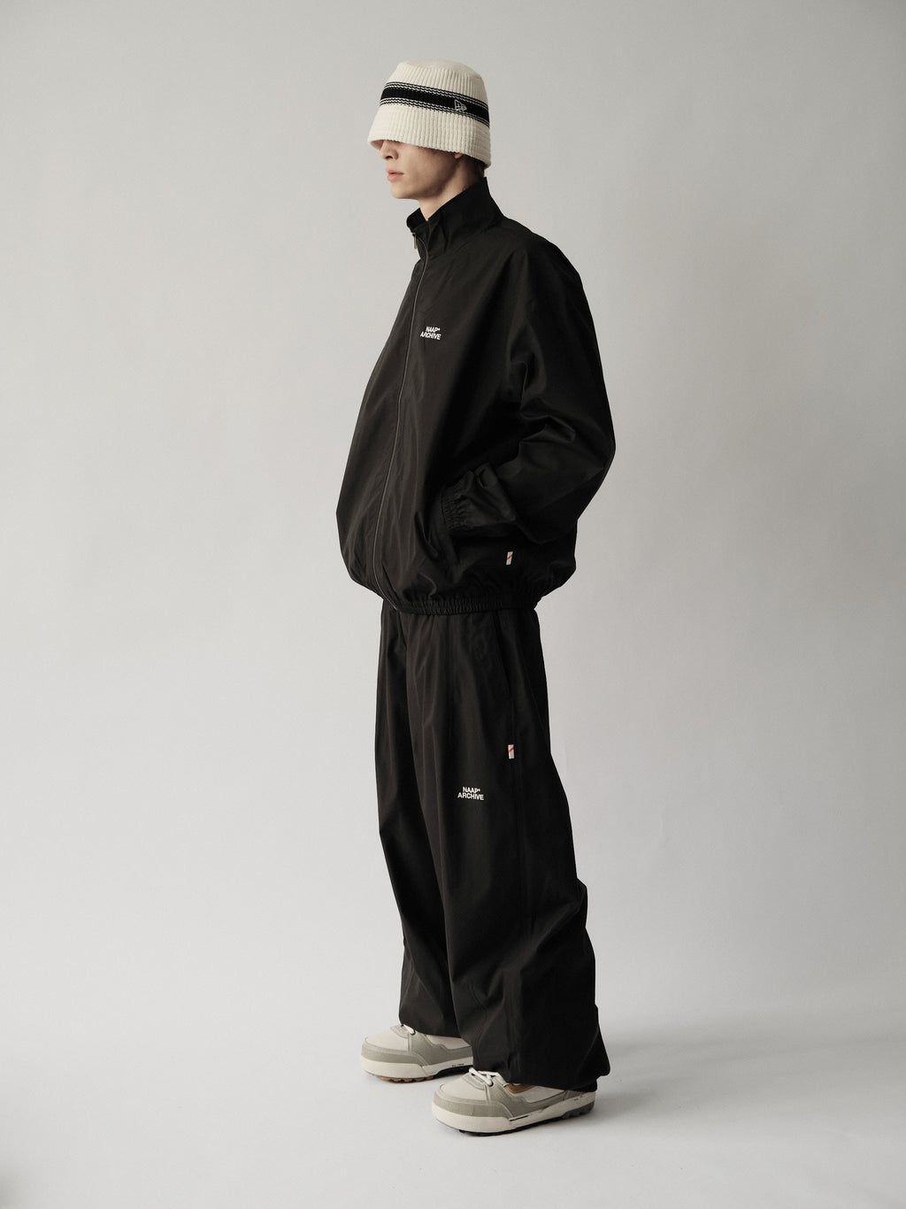 2L Wet Hill  Park Snow Pants - Unisex | NAAP ARCHIVE