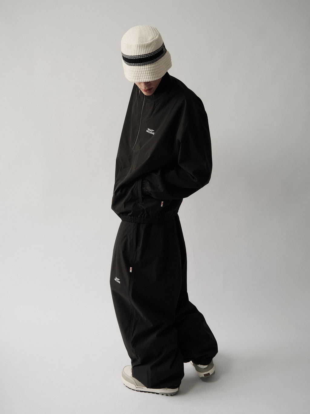 2L Wet Hill  Park Snow Pants - Unisex | NAAP ARCHIVE